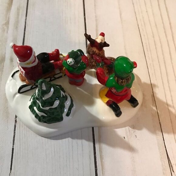 Dept. 56 Santa’s Little Helpers Children dog figurine #55025 Snow Village - Picture 3 of 6